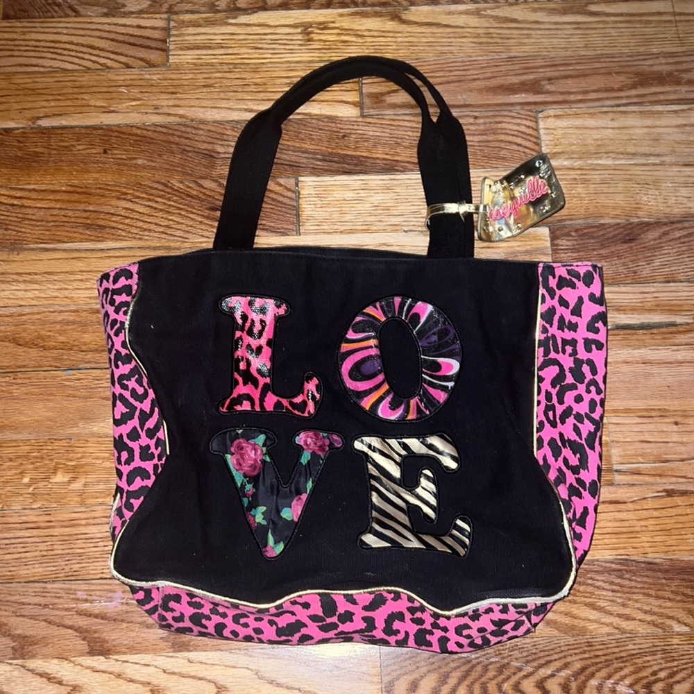 Betseyville Rectangular Tote